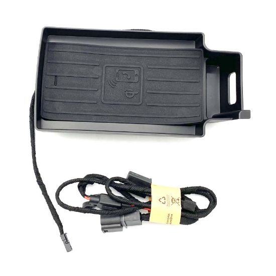 Picture of Auto-XT Audi Q3 2013-2018 Wireless Charger