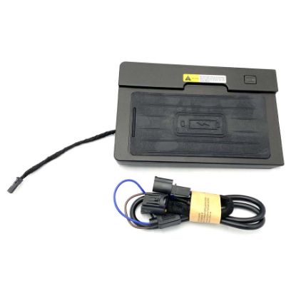 Picture of Auto-XT Audi Q3 2019-2021 Wireless Charger