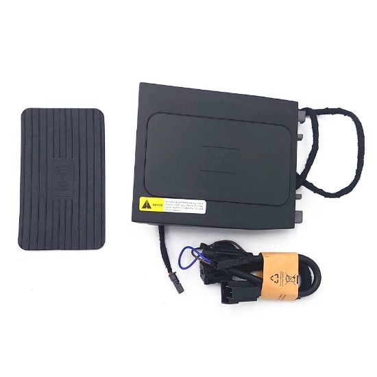 Picture of Auto-XT Mercedes-Benz C Class 2015 - 2020 Wireless Charger