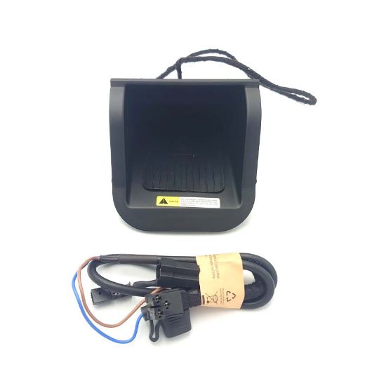 Picture of Auto-XT Mercedes-Benz GLA 2015 - 2019 Wireless Charger