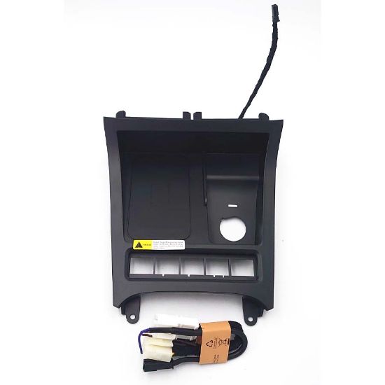 Picture of Auto-XT Volkswagen Golf 2010 - 2013 Wireless Charger